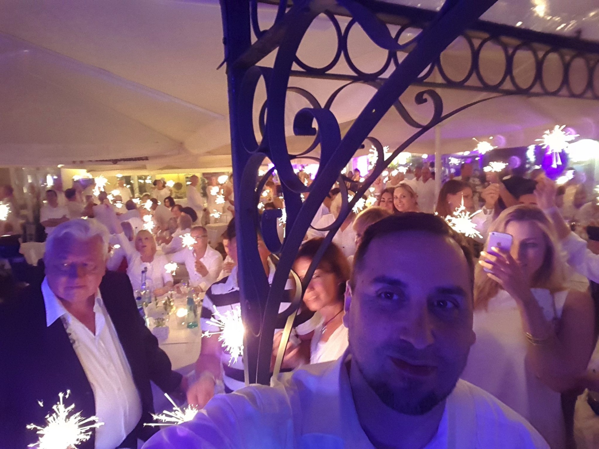 Stimmungsvoll geplante Hochzeit mit DJ Ufuk
